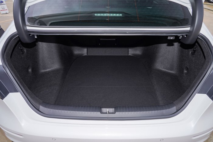 2024 Honda Accord e:HEV RS