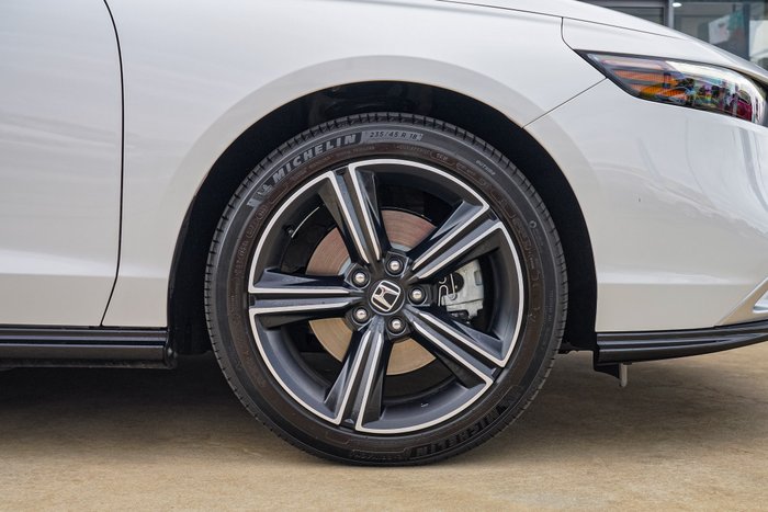 2024 Honda Accord e:HEV RS