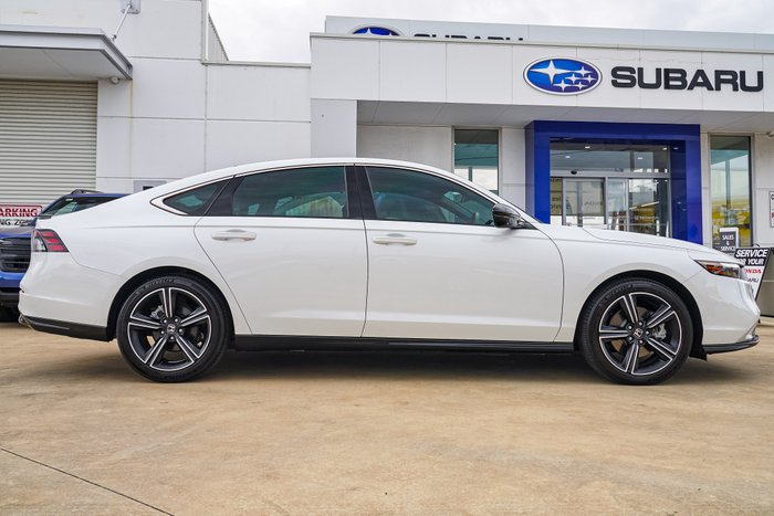 2024 Honda Accord e:HEV RS