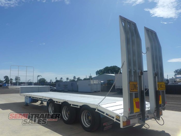 2007 Brimarco Semi Drop Deck with Ramps - RENTAL
