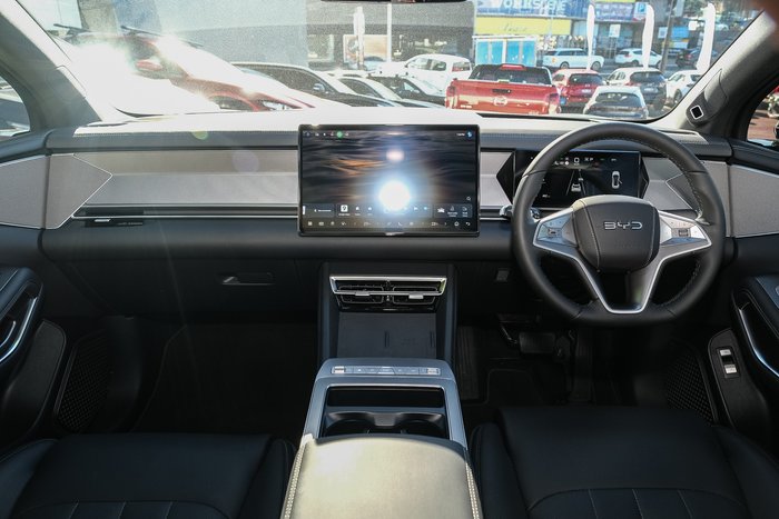 2025 BYD SEALION 8 Premium AWD