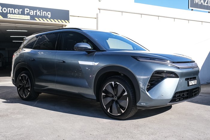 2025 BYD SEALION 8 Premium AWD