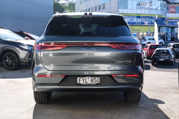 2025 BYD SEALION 8 Premium AWD