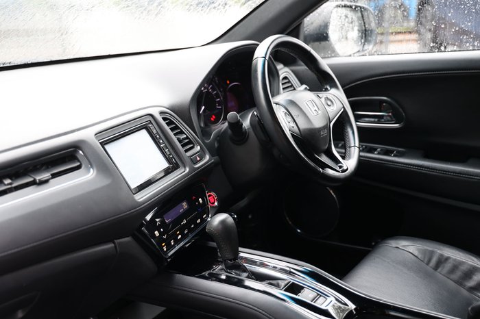 2018 Honda HR-V RS