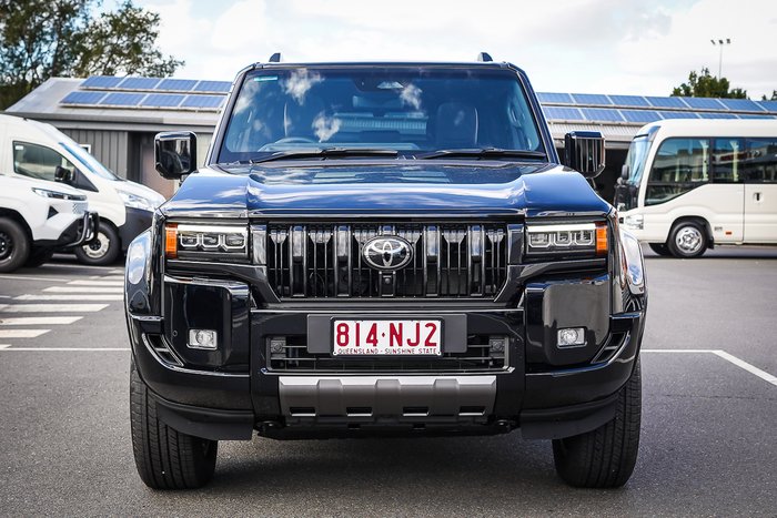 2025 Toyota PRADO Kakadu