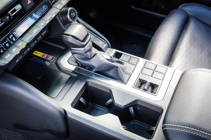 2025 Toyota PRADO Kakadu