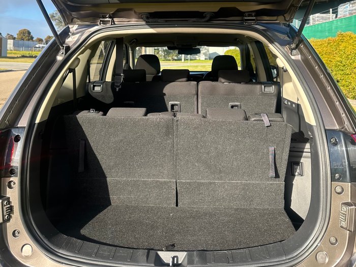 2019 Mitsubishi Outlander ES
