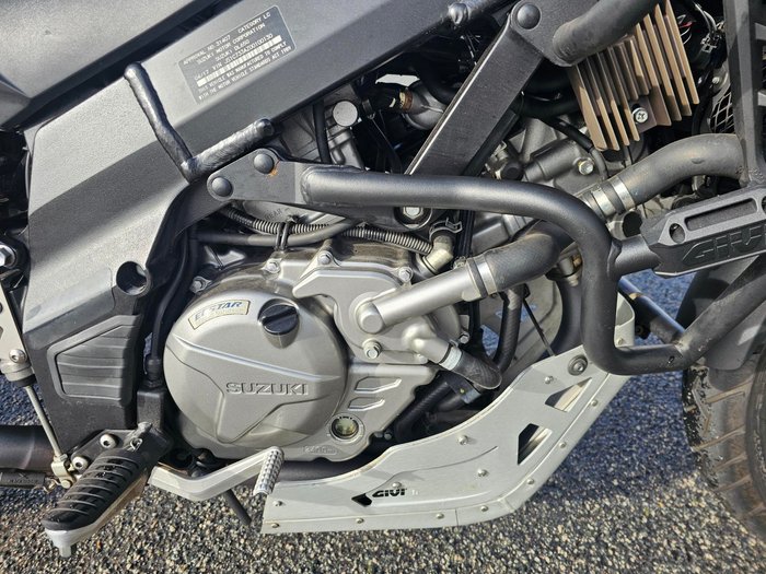 2017 Suzuki DL650L V-STROM White
