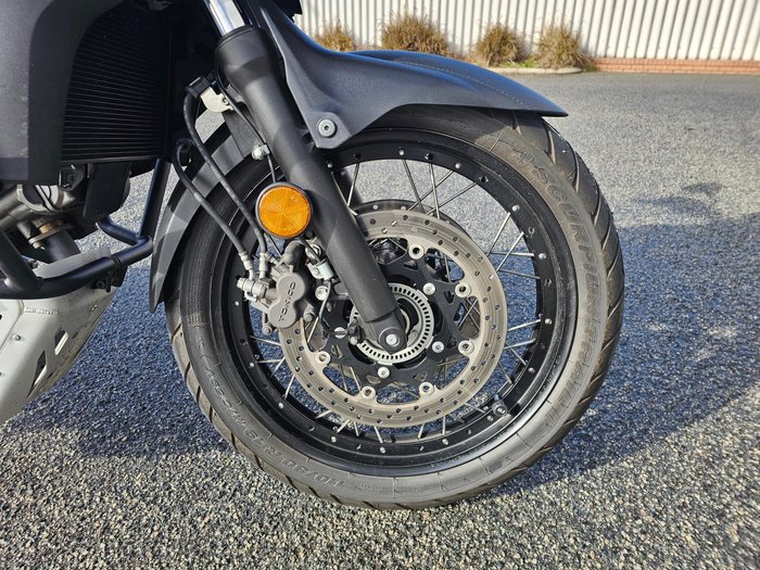 2017 Suzuki DL650L V-STROM White