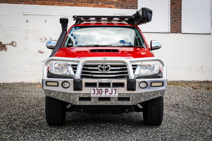 2013 Toyota HILUX SR5