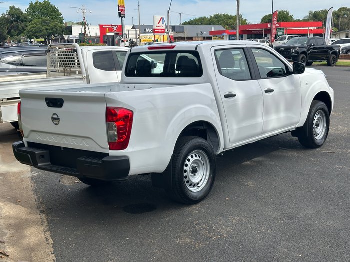 2025 NISSAN NP300 NAVARA SL