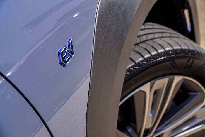 2024 Subaru Solterra AWD Touring