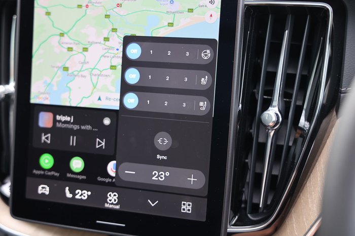 2026 Volvo XC60 Ultra T8 Plug-In Hybrid Dark