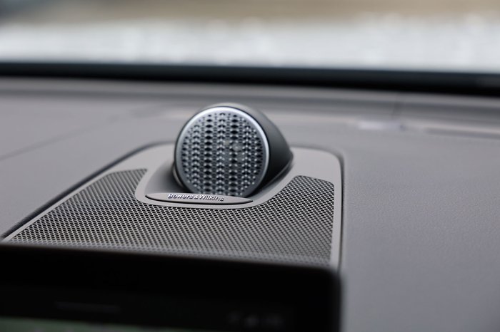 2026 Volvo XC60 Ultra T8 Plug-In Hybrid Dark