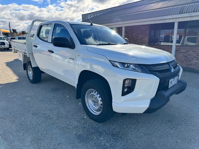 2022 MITSUBISHI Triton GLX