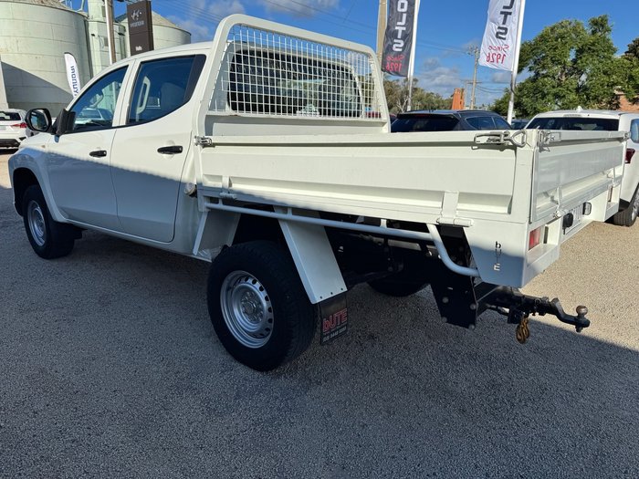 2022 MITSUBISHI Triton GLX
