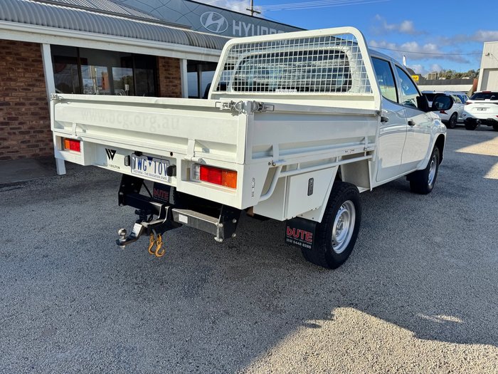2022 MITSUBISHI Triton GLX