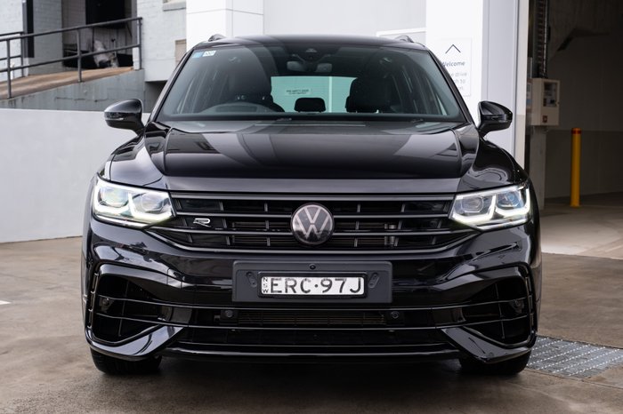 2022 Volkswagen Tiguan R
