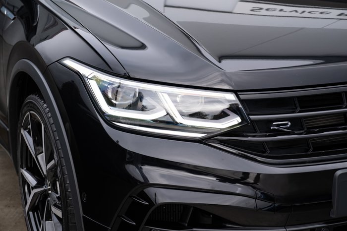 2022 Volkswagen Tiguan R