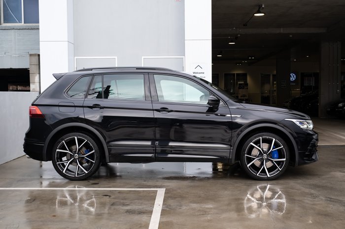 2022 Volkswagen Tiguan R