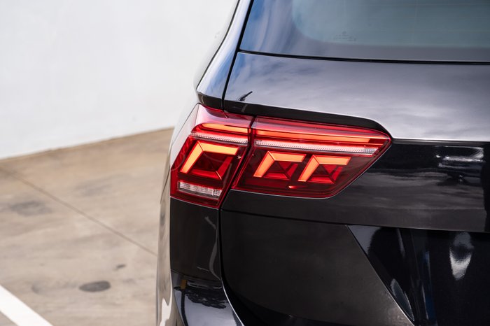 2022 Volkswagen Tiguan R
