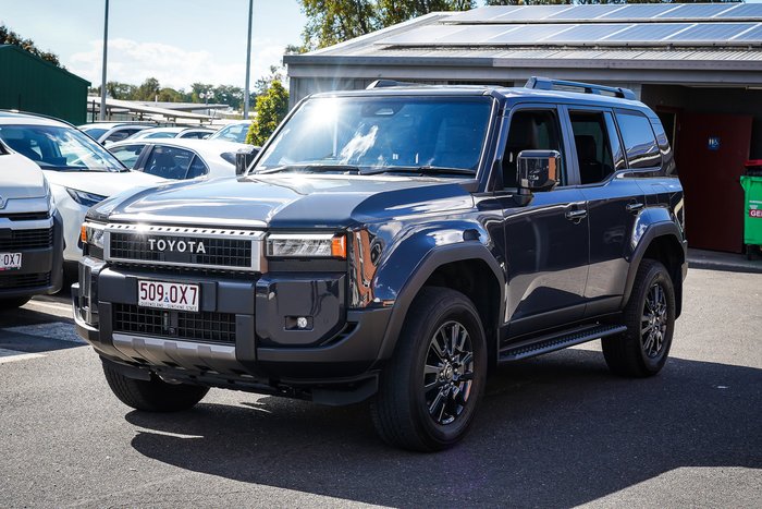 2025 Toyota PRADO GXL