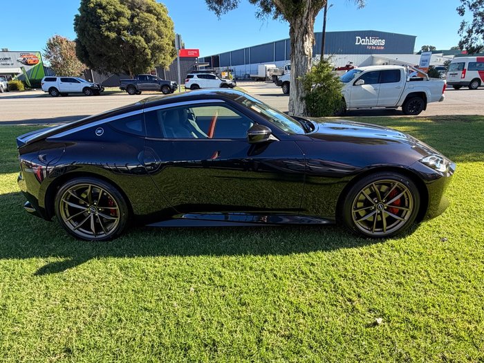 2025 NISSAN Z