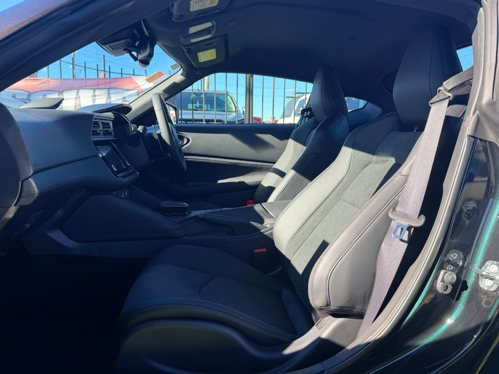 2025 NISSAN Z