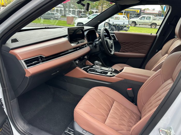 2025 Mitsubishi Outlander Exceed Tourer