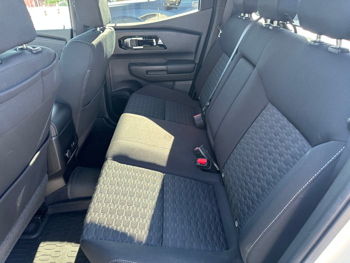 2024 MITSUBISHI TRITON GLS