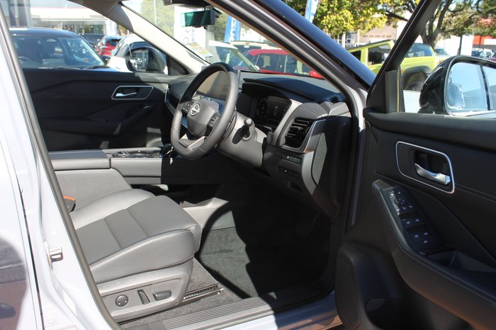 2026 Nissan X-TRAIL Ti