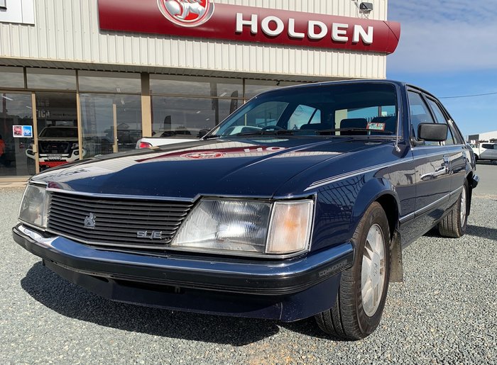 1982 HOLDEN COMMODORE VH      SLE SLE BLUE