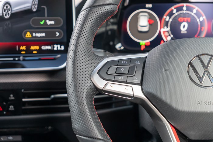 2024 Volkswagen Golf GTI