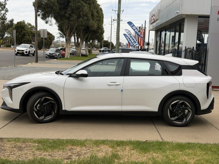 2026 Kia K4