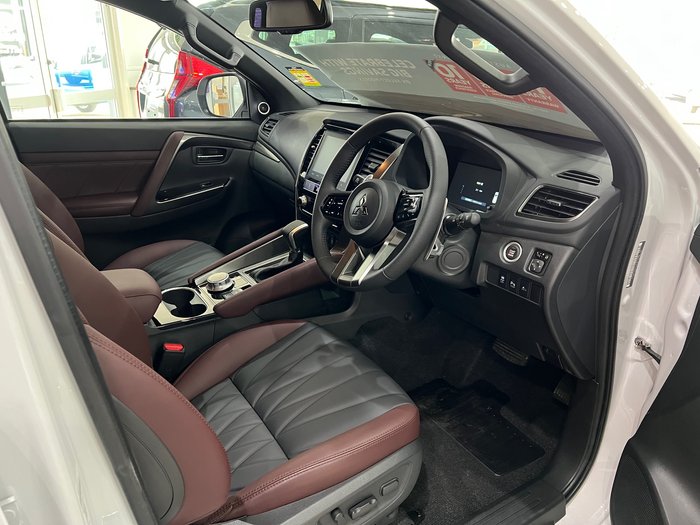 2025 MITSUBISHI PAJERO SPORT GSR