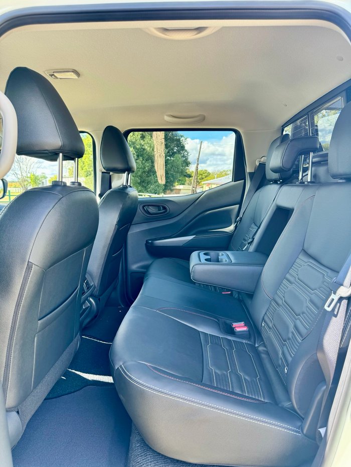 2025 NISSAN NP300 NAVARA PRO-4X