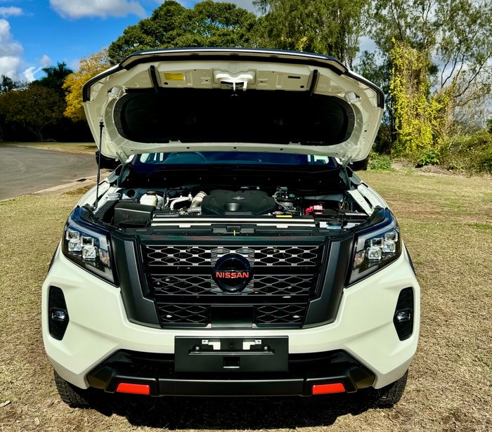 2025 NISSAN NP300 NAVARA PRO-4X