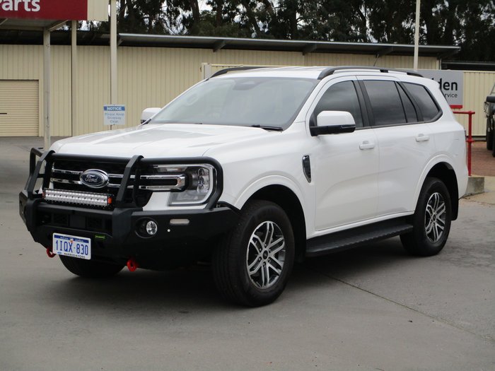 2025 Ford Everest Trend MY25.25 White