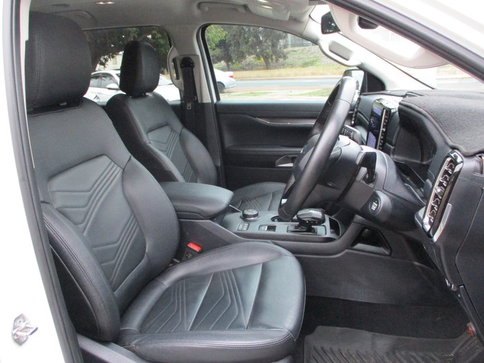 2025 Ford Everest Trend MY25.25 White