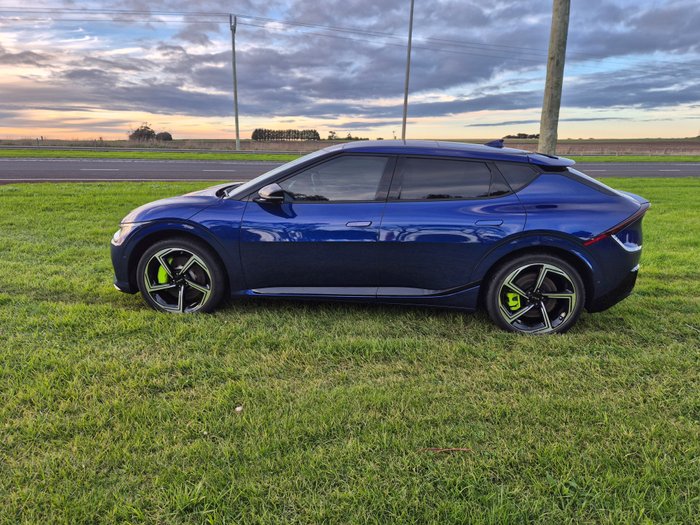 2023 KIA EV6