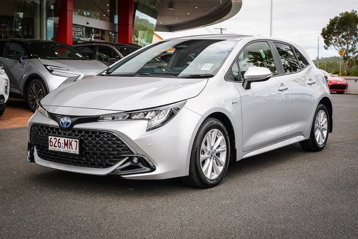 2025 Toyota COROLLA SX