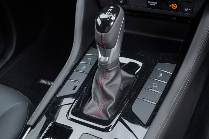 2025 Isuzu MU-X X-TERRAIN