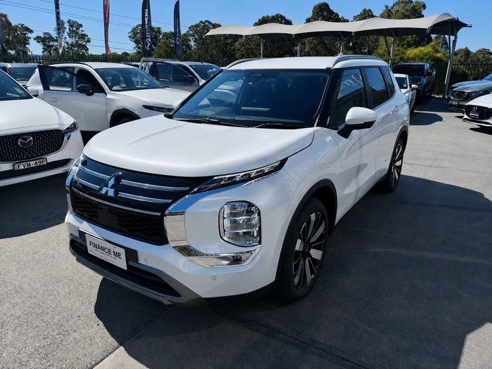 2026 MITSUBISHI Outlander