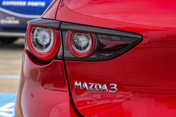 2023 Mazda 3 G20 Touring