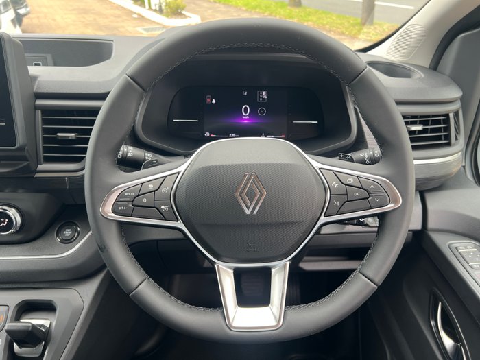 2026 Renault Trafic MY26 Crew Lifestyle