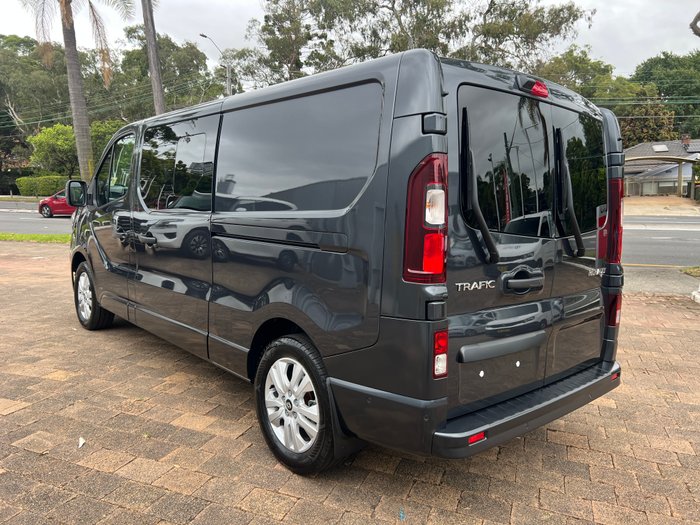 2026 Renault Trafic MY26 Crew Lifestyle