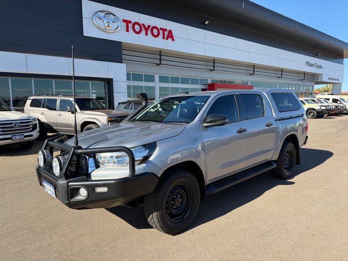 2019 Toyota Hilux SR