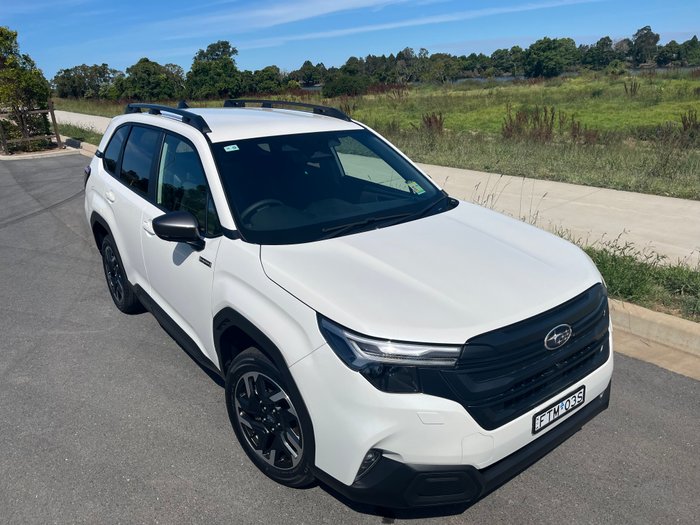 2025 SUBARU FORESTER