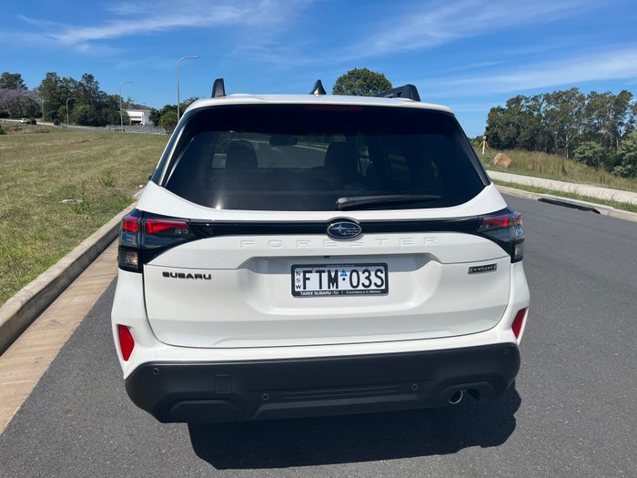 2025 SUBARU FORESTER
