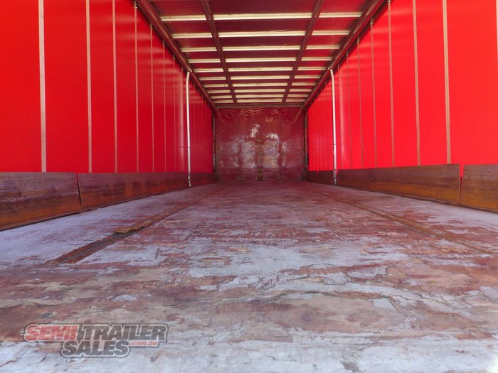 2006 Maxitrans Bogie Curtainsider STAT WRITE OFF